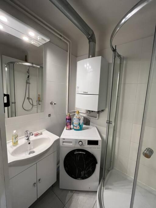 *Luxurious And Spacious Family Apartment* ウィーン エクステリア 写真